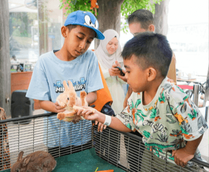 Birthday party at Zoo Negara